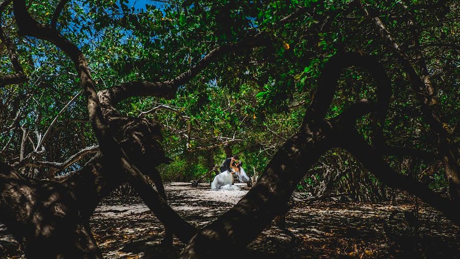 Wedding photographer Jesús Paredes (paredesjesus). Photo of 21 March 2018