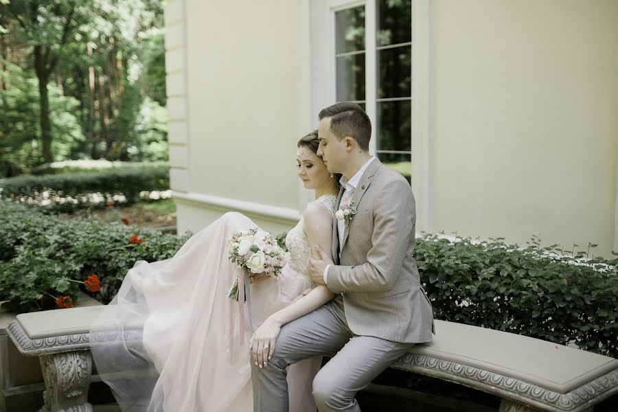 Wedding photographer Anastasiya Krychun (crony). Photo of 12 September 2017