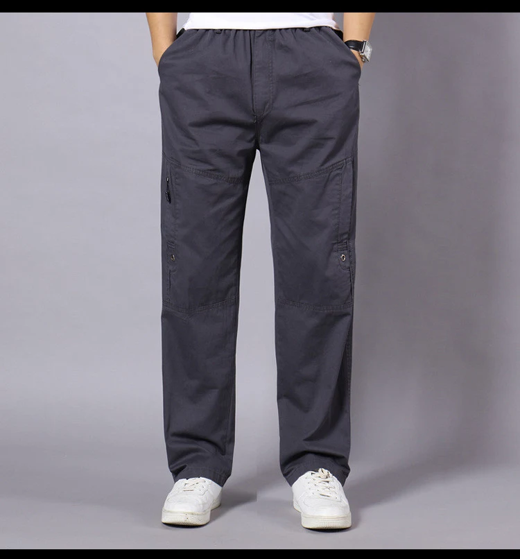 Pantaloni Casual Uomo Dritti Larghi Cotone Taglie Forti Sportivi. Comfort e libertà di movimento. Perfetti per sport e tempo libero.