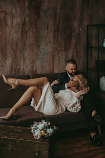 Fotografo di matrimoni Viktoriya Artemova (vikki1803). Foto del 12 settembre 2020