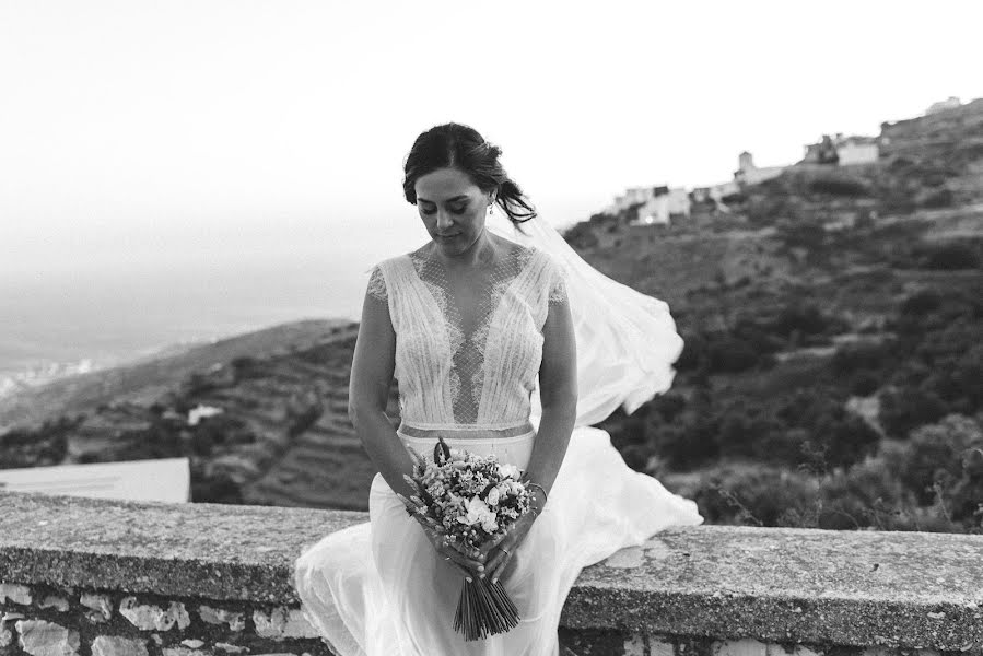 婚礼摄影师Nikos Gkoumas（42photograpy）。2022 5月16日的照片