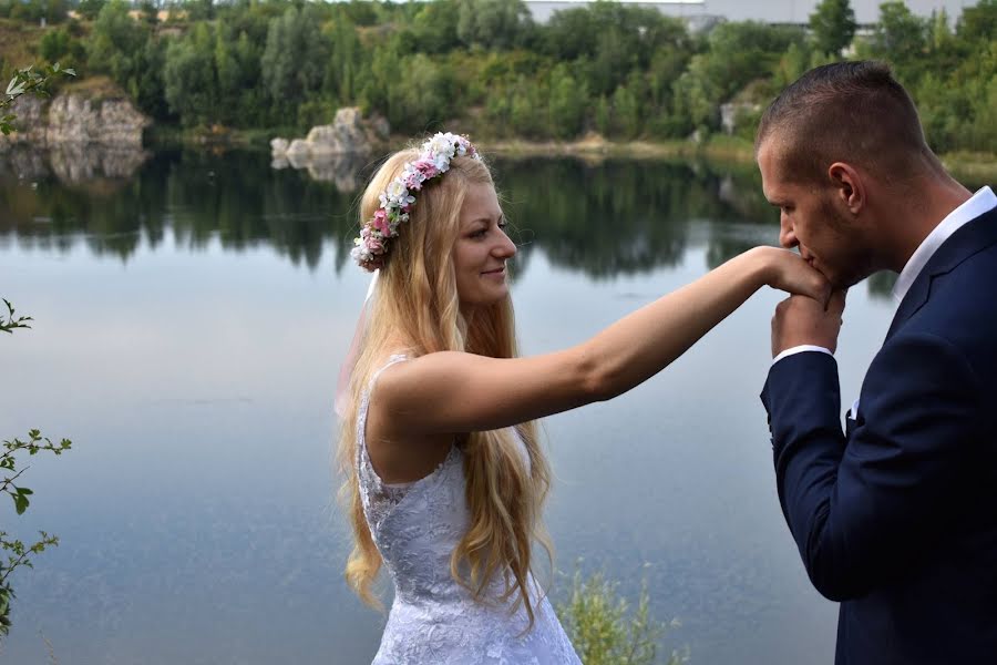 Fotógrafo de casamento Gniewomir Piekarski (gpiekarski). Foto de 10 de março 2020