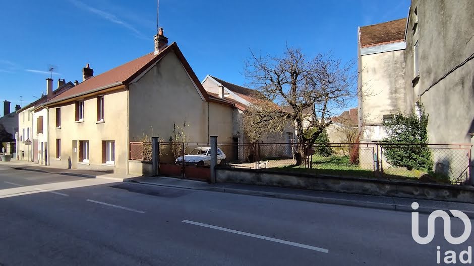 Vente maison 4 pièces 132 m² à Loches-sur-Ource (10110), 135 000 €