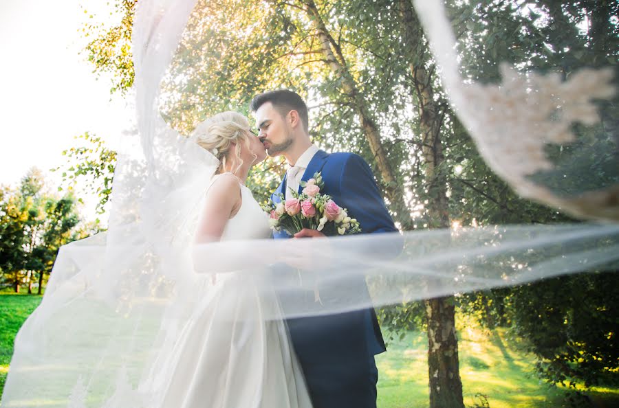 Fotografo di matrimoni Tatyana Burkina (burkinaphoto). Foto del 18 ottobre 2017