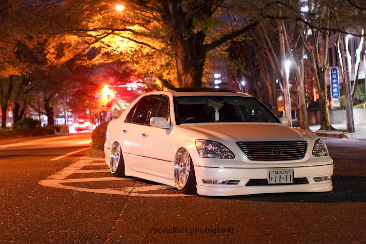 セルシオのセルシオ・BBS LMに関するカスタム事例の投稿画像1枚目