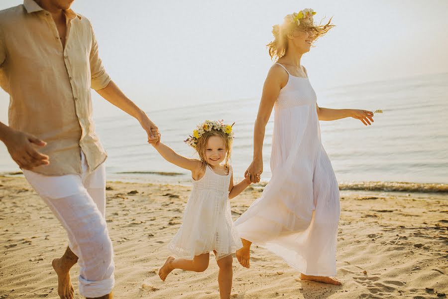 Fotógrafo de bodas Aleksandra Butova (tamerlana). Foto del 29 de septiembre 2014