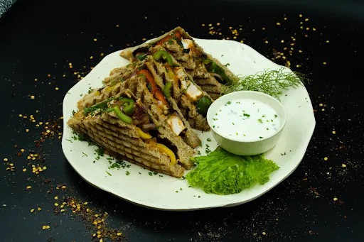 Chilly Paneer Sandwich