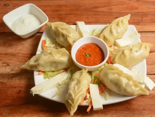 Paneer Steamed Momos [8 Pieces]