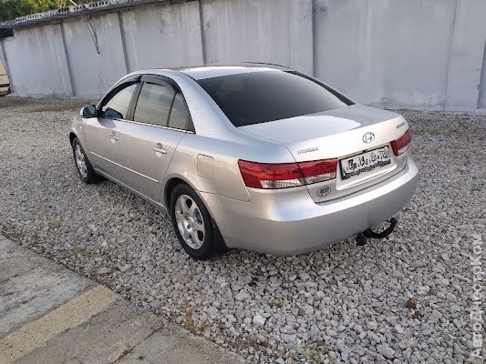 продам авто Hyundai Sonata Sonata V фото 3