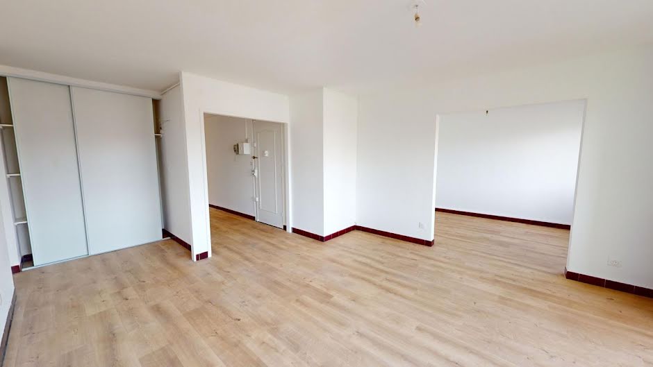 Location  appartement 3 pièces 100 m² à Bar-le-Duc (55000), 950 €