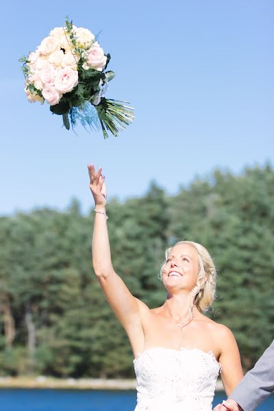 Wedding photographer Elin Lennartsson (fotografelinl). Photo of 12 November 2021