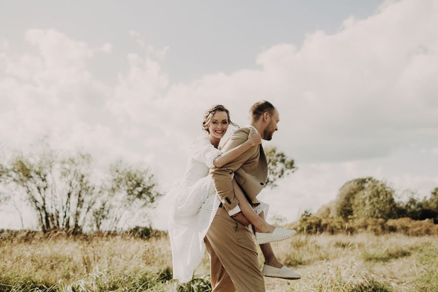 Wedding photographer Anyut Grebennik (annagrebennik). Photo of 11 August 2021