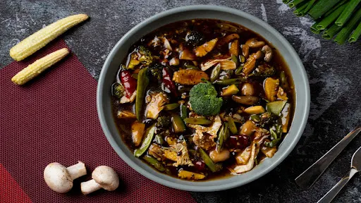 Mixed Vegetables In Black Bean Sauce