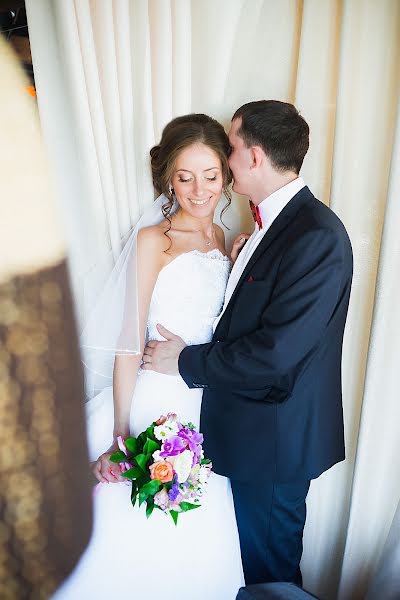 婚礼摄影师Konstantin Vlasov（vlasovk）。2015 3月15日的照片