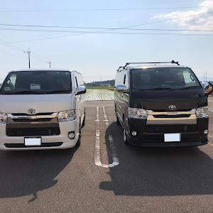 ハイエースバン GDH201V