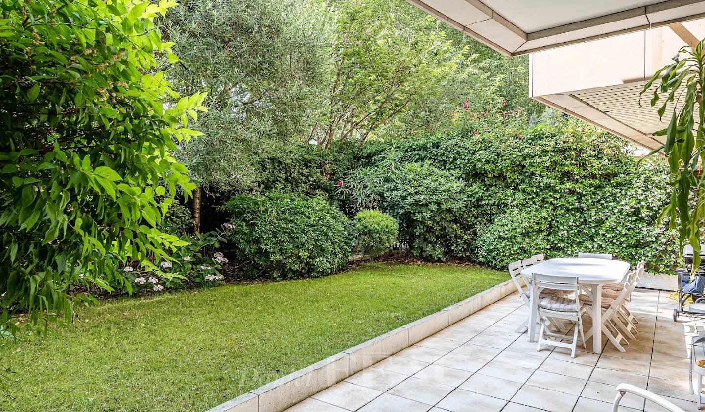 Appartement avec terrasse Neuilly-sur-Seine