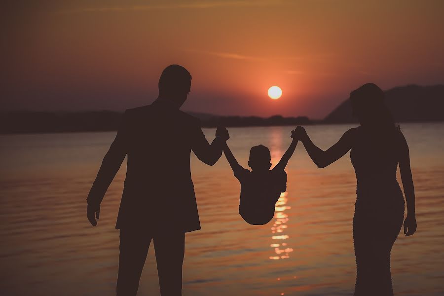 Fotógrafo de casamento Zoran Marjanovic (uspomene). Foto de 13 de setembro 2019