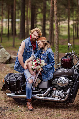 Fotógrafo de casamento Anastasiya Barsova (nastiabarsova). Foto de 21 de junho 2017