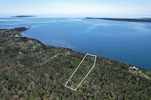 Land 3