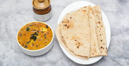 Chapatti With Potato Curry [Serves 1]