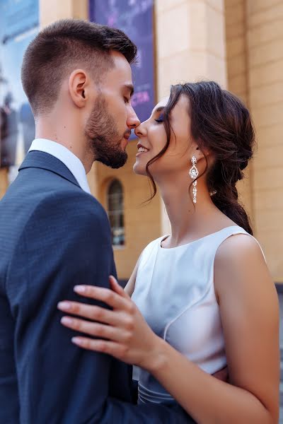 Fotografo di matrimoni Yuliya Eley (eley). Foto del 25 gennaio 2020