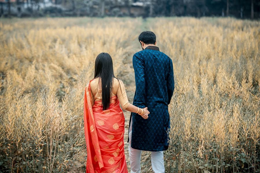 Fotógrafo de casamento Zakir Hossain (canvasofcolor). Foto de 25 de fevereiro 2021