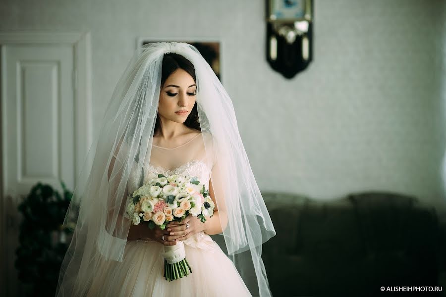 Fotografo di matrimoni Alisheykh Shakhmedov (alisheihphoto). Foto del 28 novembre 2014