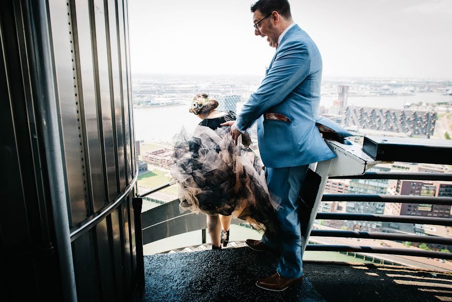 Fotografo di matrimoni Izabella Flieger (izzyfotografie). Foto del 21 novembre 2015