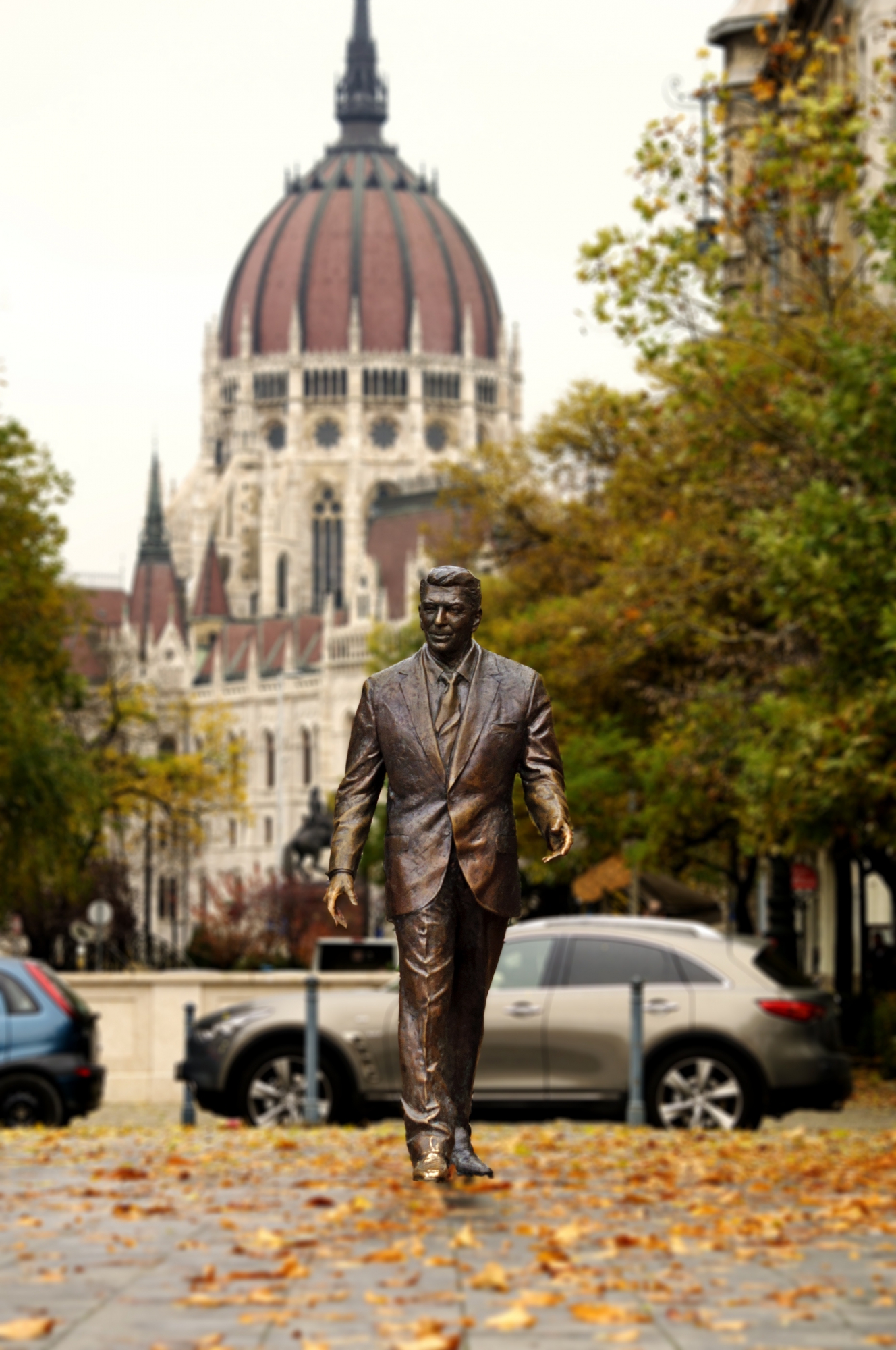 Walking around Budapest di giorgiacolletti