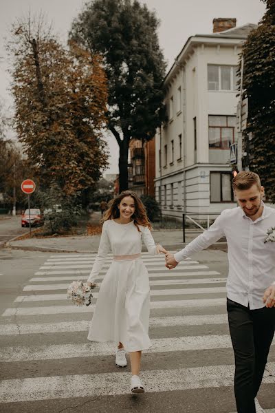 Wedding photographer Yuliya Dryga (yuliadryha8888). Photo of 1 November 2020