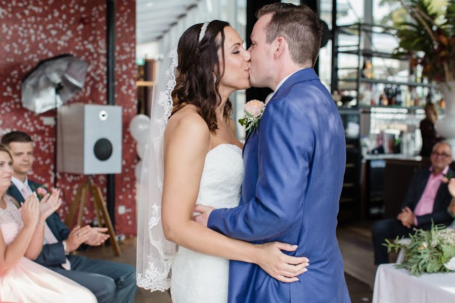 Fotografo di matrimoni Els Van Den Hoek (vandenhoek). Foto del 6 marzo 2019