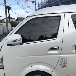 ハイエース