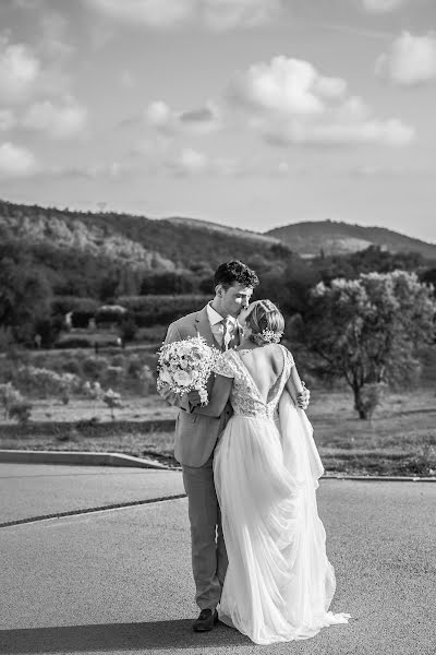 Fotógrafo de casamento ELISA STAMERRA (uevnazj). Foto de 29 de setembro 2022