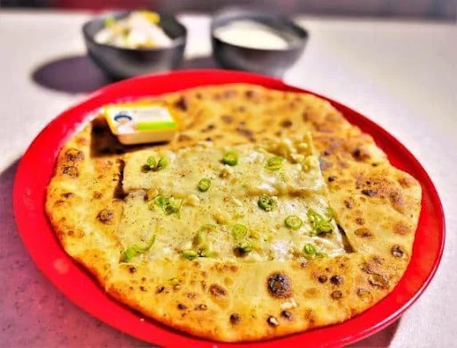 Cheese Chilli Garlic Paratha.