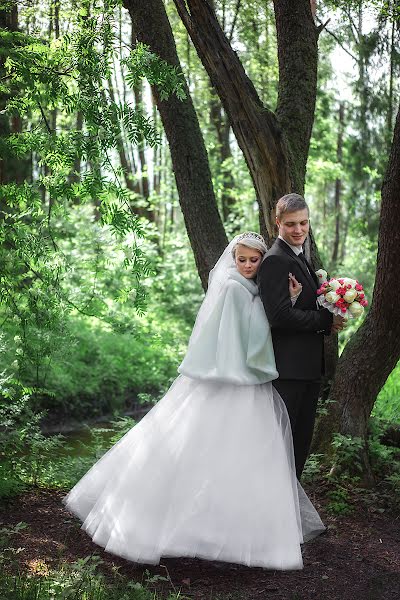 婚禮攝影師Olga Tryapicyna（tryolga）。2017 6月4日的照片