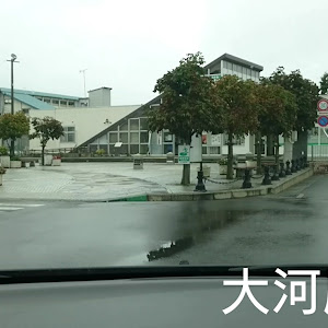 ヴォクシー AZR60G