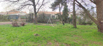 terrain à Saint-Florent-des-Bois (85)