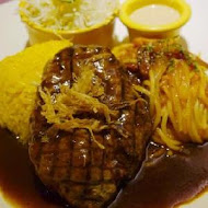 鶴田屋 日本洋食廚房