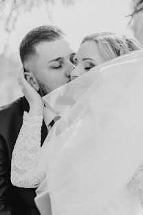 शादी का फोटोग्राफर Verita Dolgos (blackrainphoto)। मार्च 30 2021 का फोटो
