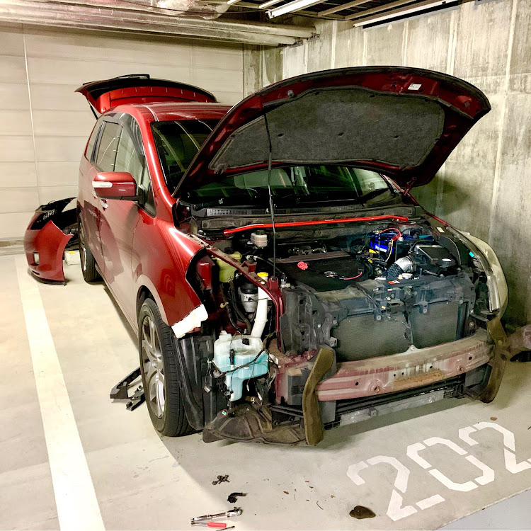 MPVのfcl. 55w 純正HIDパワーアップキット(D2/D4対応) 6000k・#エフシーエル・55w化に関するカスタム事例の投稿画像1枚目