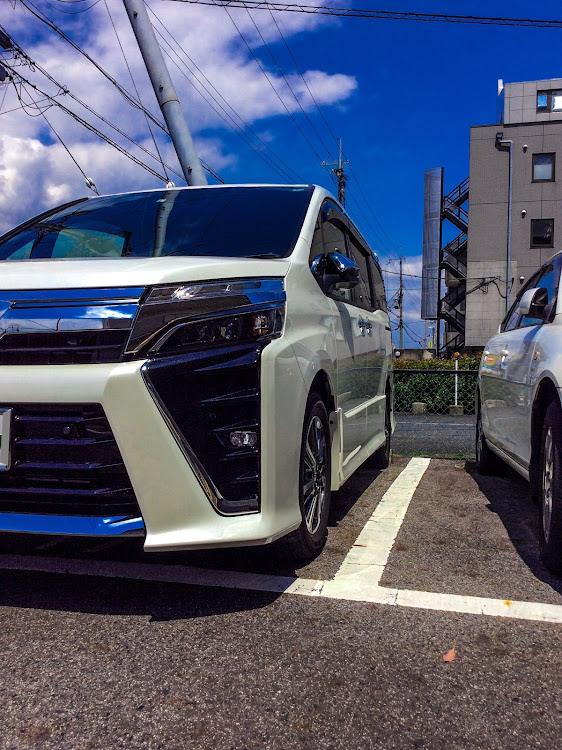 ヴォクシーのTRDアルミペダル・半体・自粛生活に関するカスタム事例の投稿画像1枚目