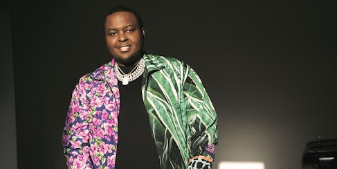 Sean Kingston has new songs.