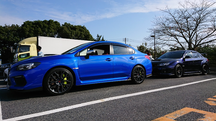 WRX STIのツーリング・天気が...・三角関係・やっと集まったぞ！・一体何があったんだ...ここでに関するカスタム事例の投稿画像6枚目