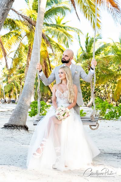 Wedding photographer Angelika Palasz (caribbeanphoto). Photo of 10 February 2023