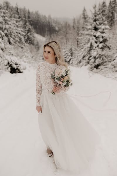 Photographe de mariage Ľubomír Kompaník (lubomirkompanik). Photo du 30 décembre 2023