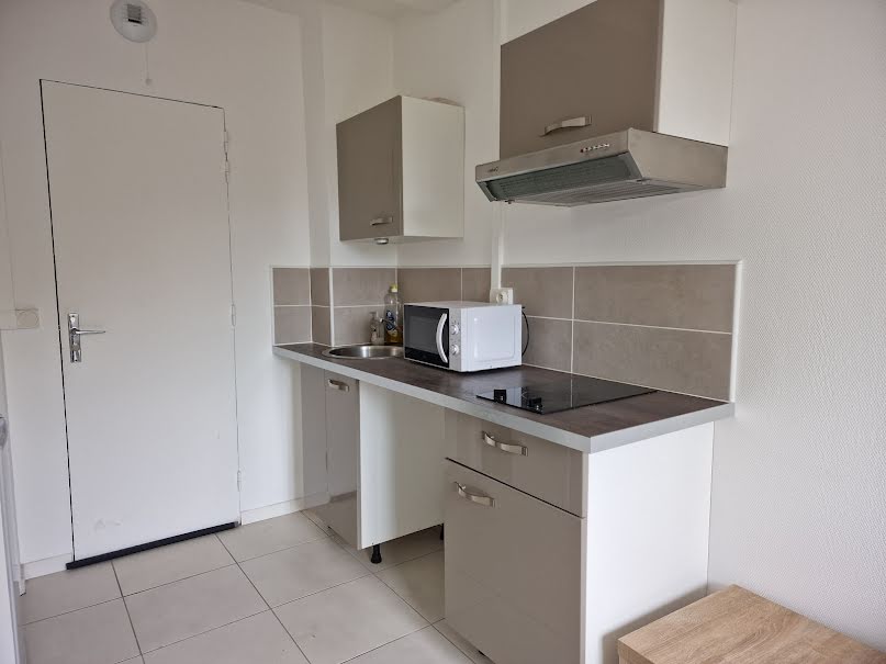 Location meublée appartement 2 pièces 23.55 m² à Evreux (27000), 510 €