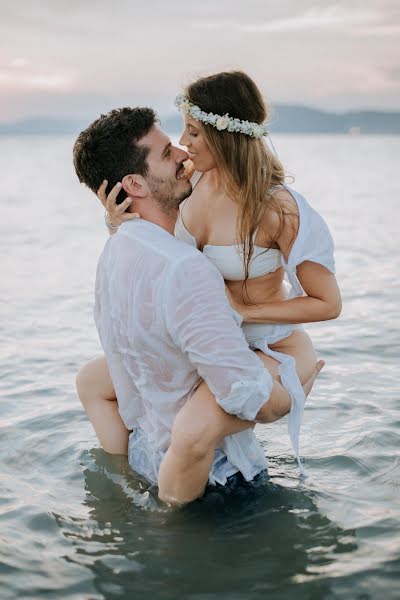 Fotografo di matrimoni Kostas Tsilogiannis (shootme). Foto del 6 luglio 2020