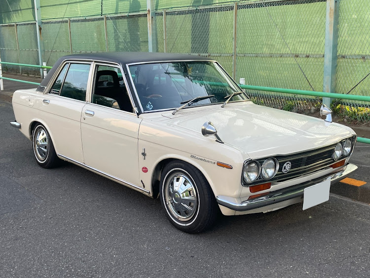 510の旧車はスポーツだ！・フェイクレザートップ・クレヨンリボン・横のつながりが一番大事・みんな違ってみんないいに関するカスタム事例の投稿画像2枚目