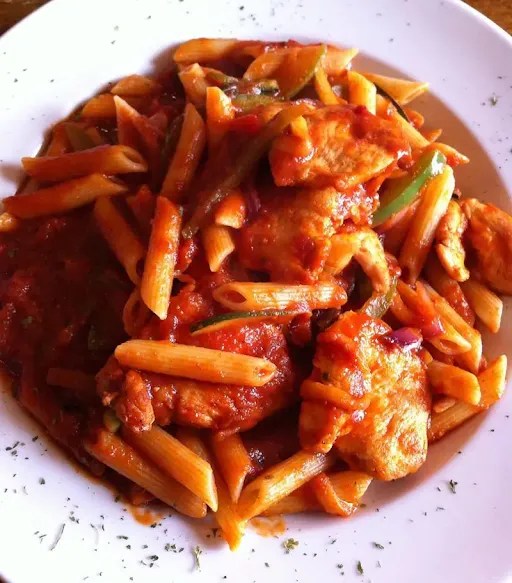 Chicken Red Sauce Pasta