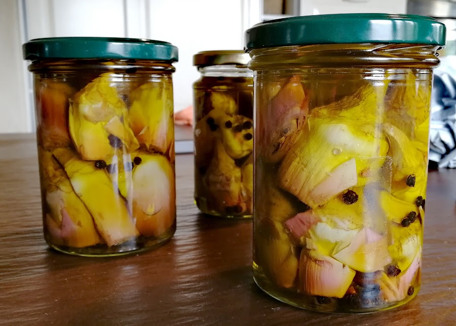 carciofi sotto olio